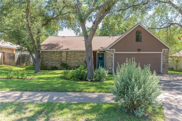 $1,825 | 1500 Pigeon Forge Road, Pflugerville, TX 78660