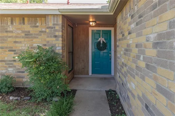 $1,825 | 1500 Pigeon Forge Road, Pflugerville, TX 78660