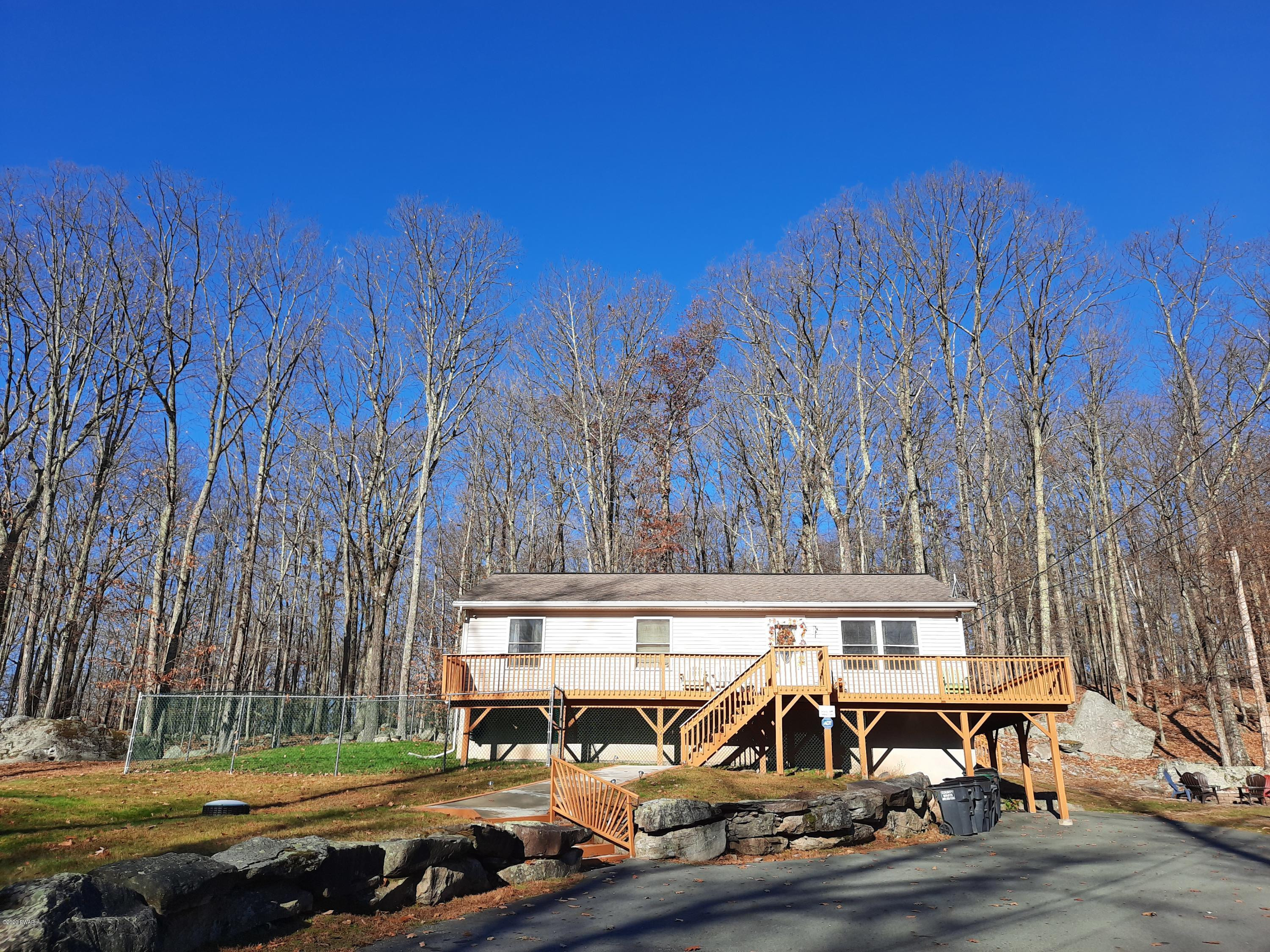 380 Daniels Road Hawley, PA 18428 - Photo 2 of 42