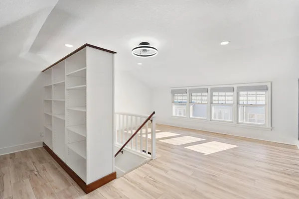 $124,900 | 301 West Oakland Avenue, Unit 4, Austin, MN 55912