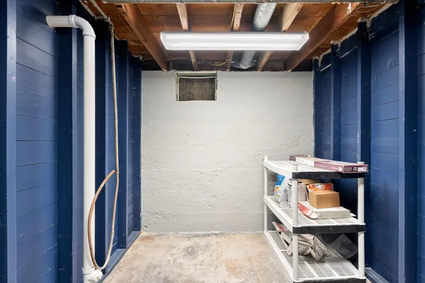 $124,900 | 301 West Oakland Avenue, Unit 4, Austin, MN 55912