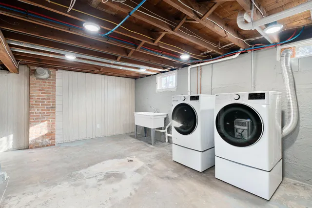 $124,900 | 301 West Oakland Avenue, Unit 4, Austin, MN 55912