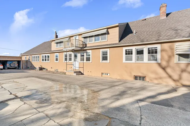 $124,900 | 301 West Oakland Avenue, Unit 4, Austin, MN 55912