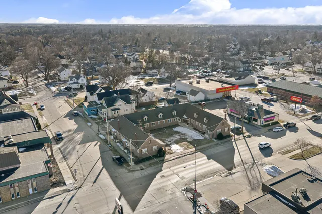 $124,900 | 301 West Oakland Avenue, Unit 4, Austin, MN 55912