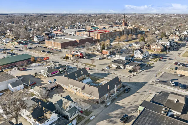 $124,900 | 301 West Oakland Avenue, Unit 4, Austin, MN 55912