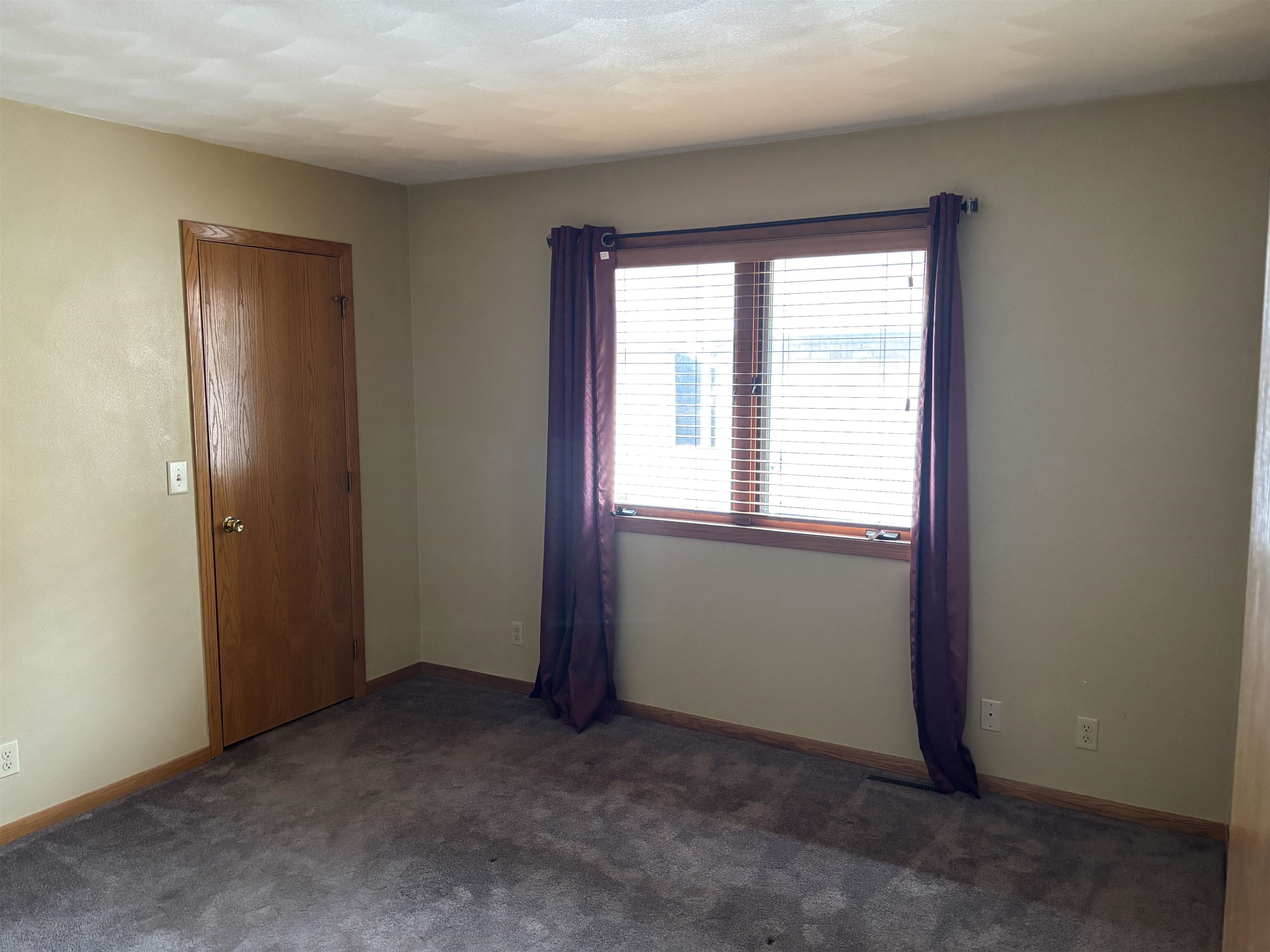 1318 South Trainer Road Rockford, IL 61108 - Photo 7 of 18
