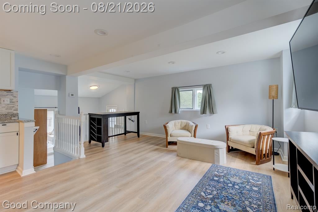 1269 Rochester Road Leonard, MI 48367 - Photo 8 of 53 Gallery Image 8