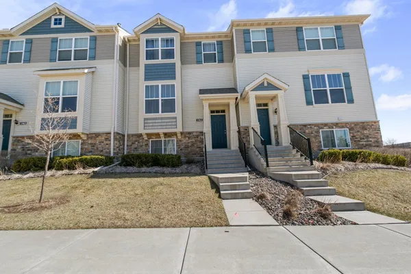 $309,900 | 5163 95th Way North, Brooklyn Park, MN 55443