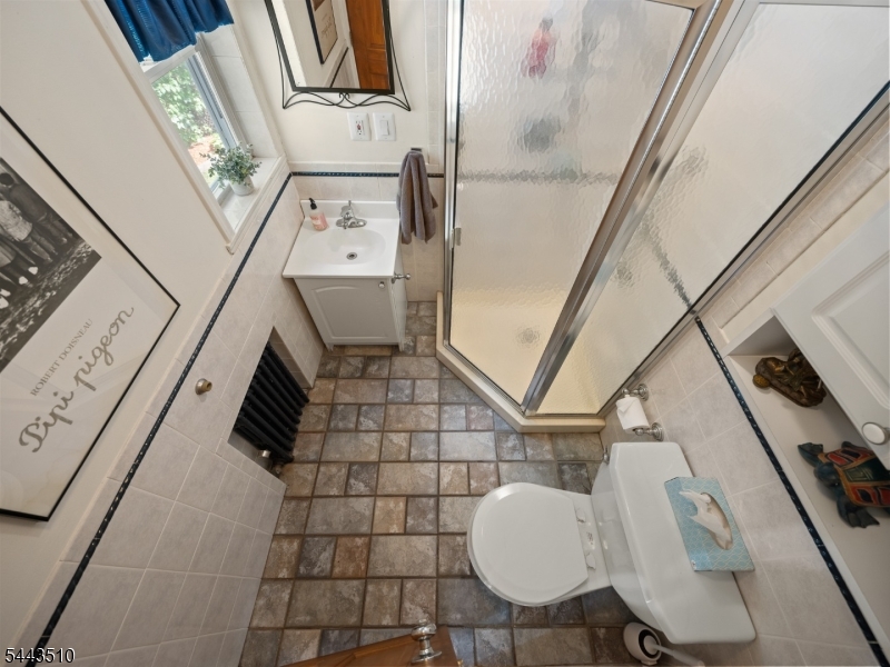 39 Union Place Bloomfield, NJ 07003 - Photo 28 of 35