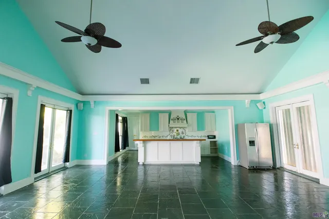 $584,000 | 213 West 86th Street, Cut Off, LA 70345