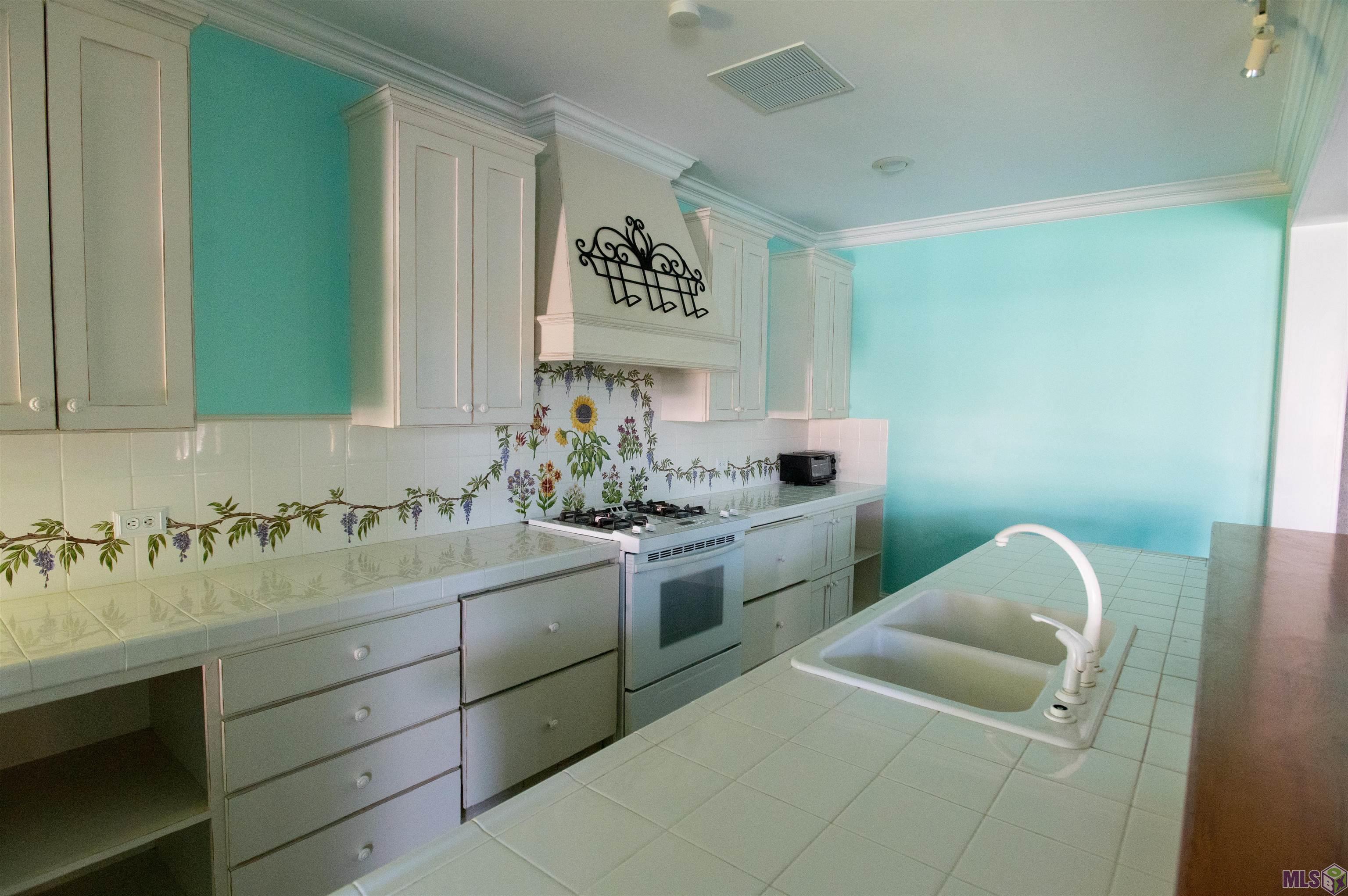 213 West 86th Street Cut Off, LA 70345 - Photo 45 of 51