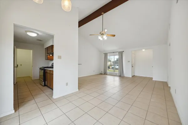 $1,690 | 2723 North Brompton Drive, Pearland, TX 77584