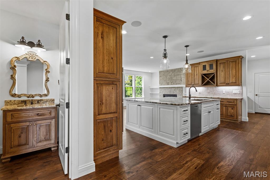 12854 Goodson Road St. Louis, MO 63131 - Photo 44 of 83