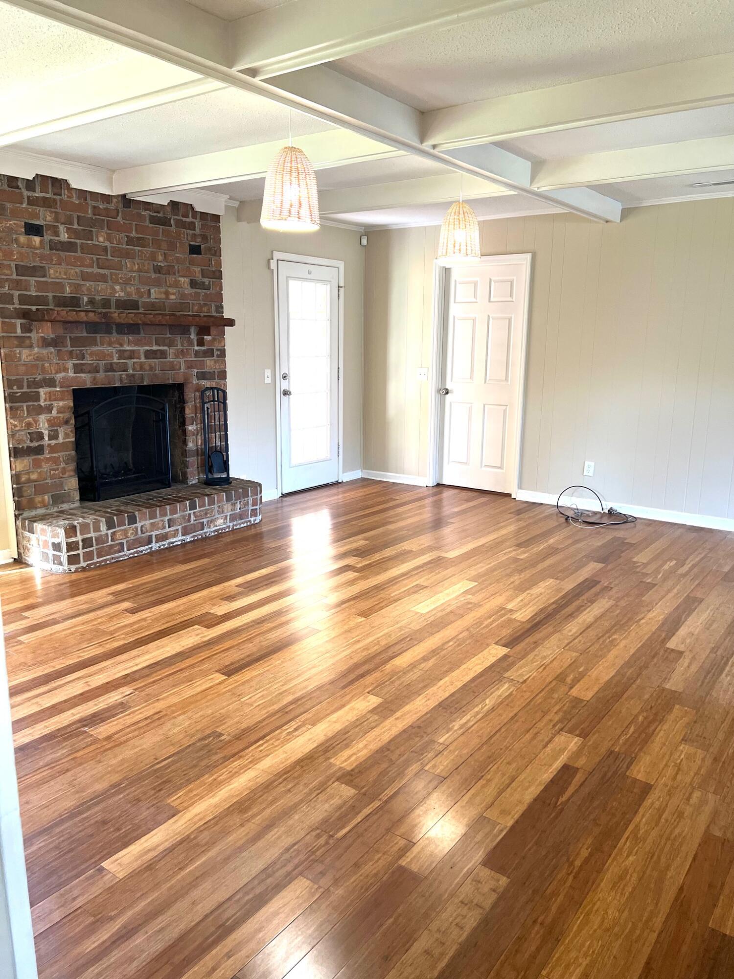 516 Longleaf Road Summerville, SC 29486 - Photo 6 of 33 Full backyard pic