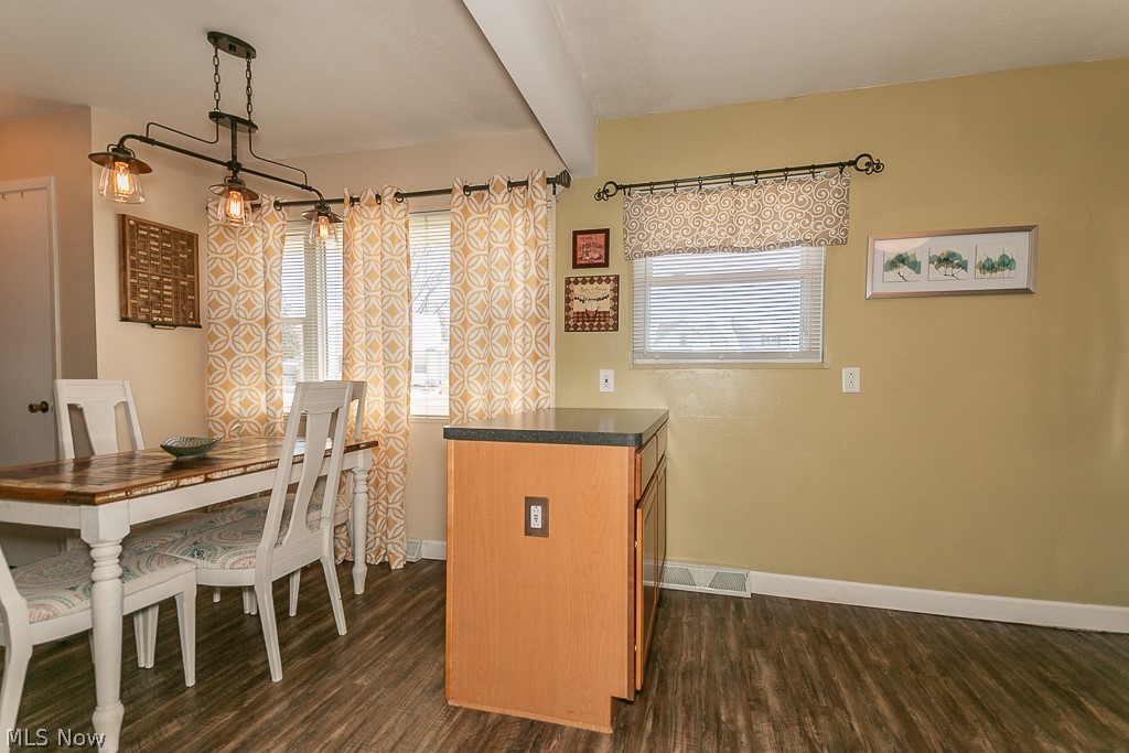 30077 Regent Road Wickliffe, OH 44092 - Photo 6 of 19 Gallery Image 6