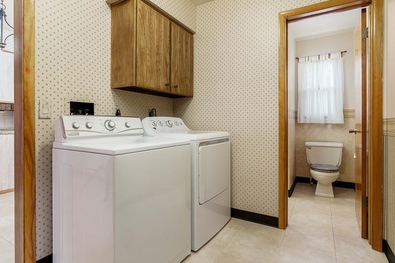 2369 South Lowden Road Oregon, IL 61061 - Photo 27 of 51 a utility room with dryer and washer
