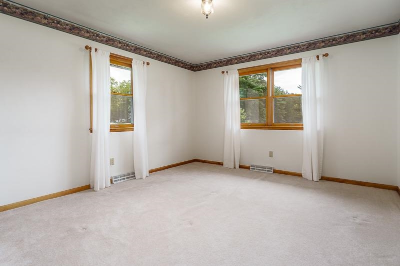 2369 South Lowden Road Oregon, IL 61061 - Photo 31 of 51 an empty room with windows