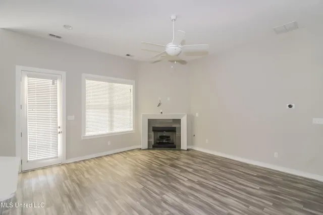 $2,415 | 6441 Asbury Place, Olive Branch, MS 38654