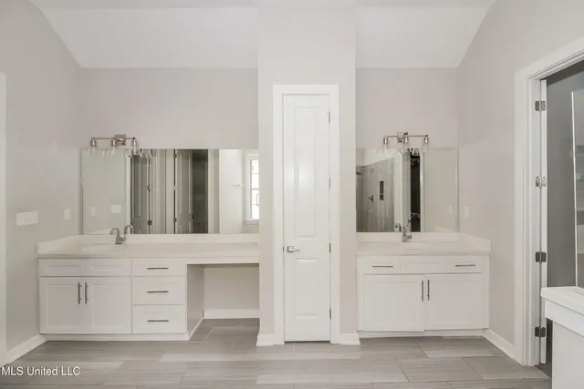 $2,415 | 6441 Asbury Place, Olive Branch, MS 38654