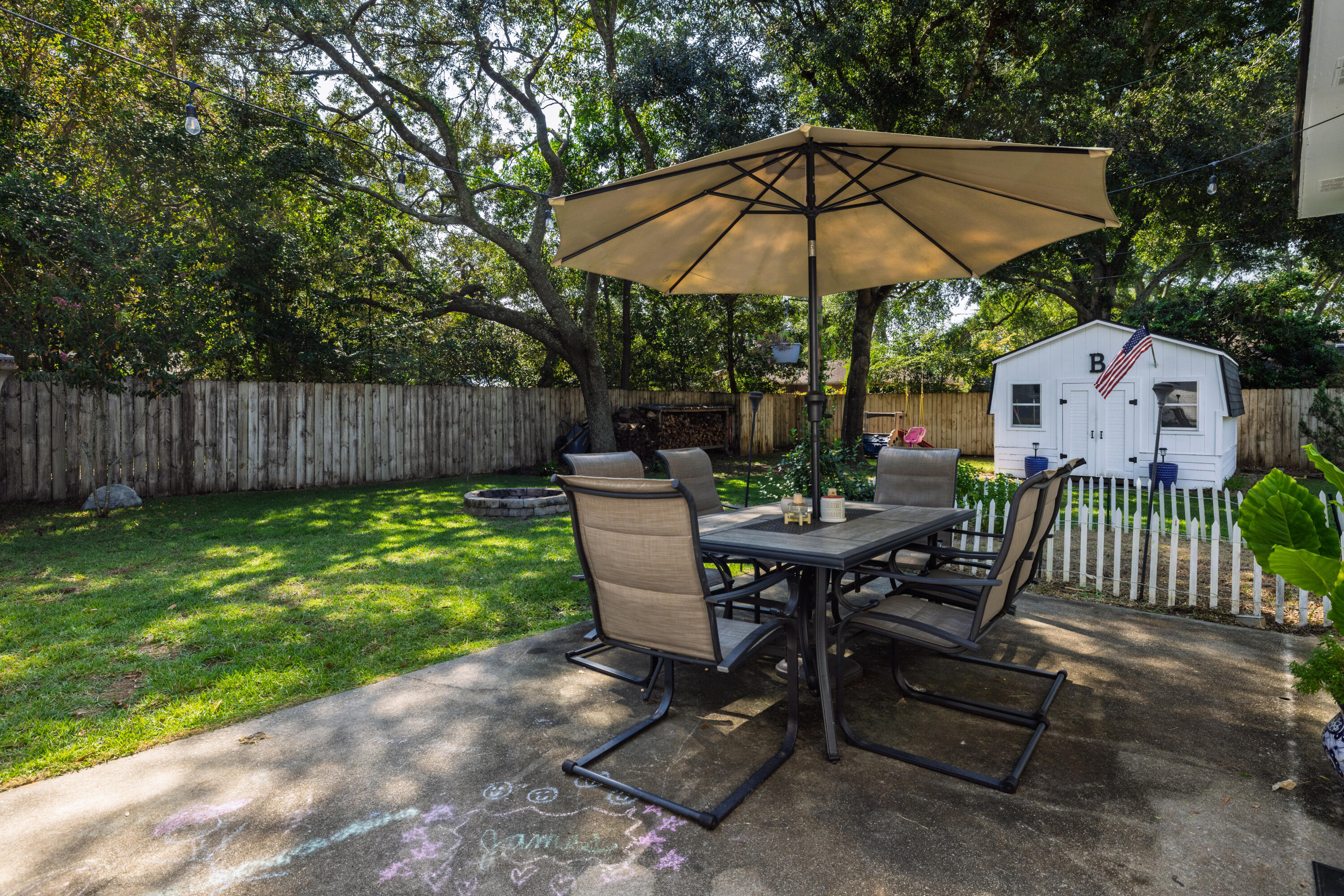 1335 Camp Road Charleston, SC 29412 - Photo 25 of 33 Back Patio