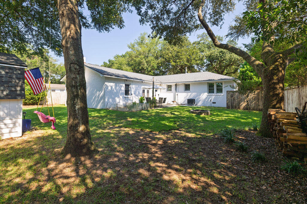 1335 Camp Road Charleston, SC 29412 - Photo 27 of 33 Backyard