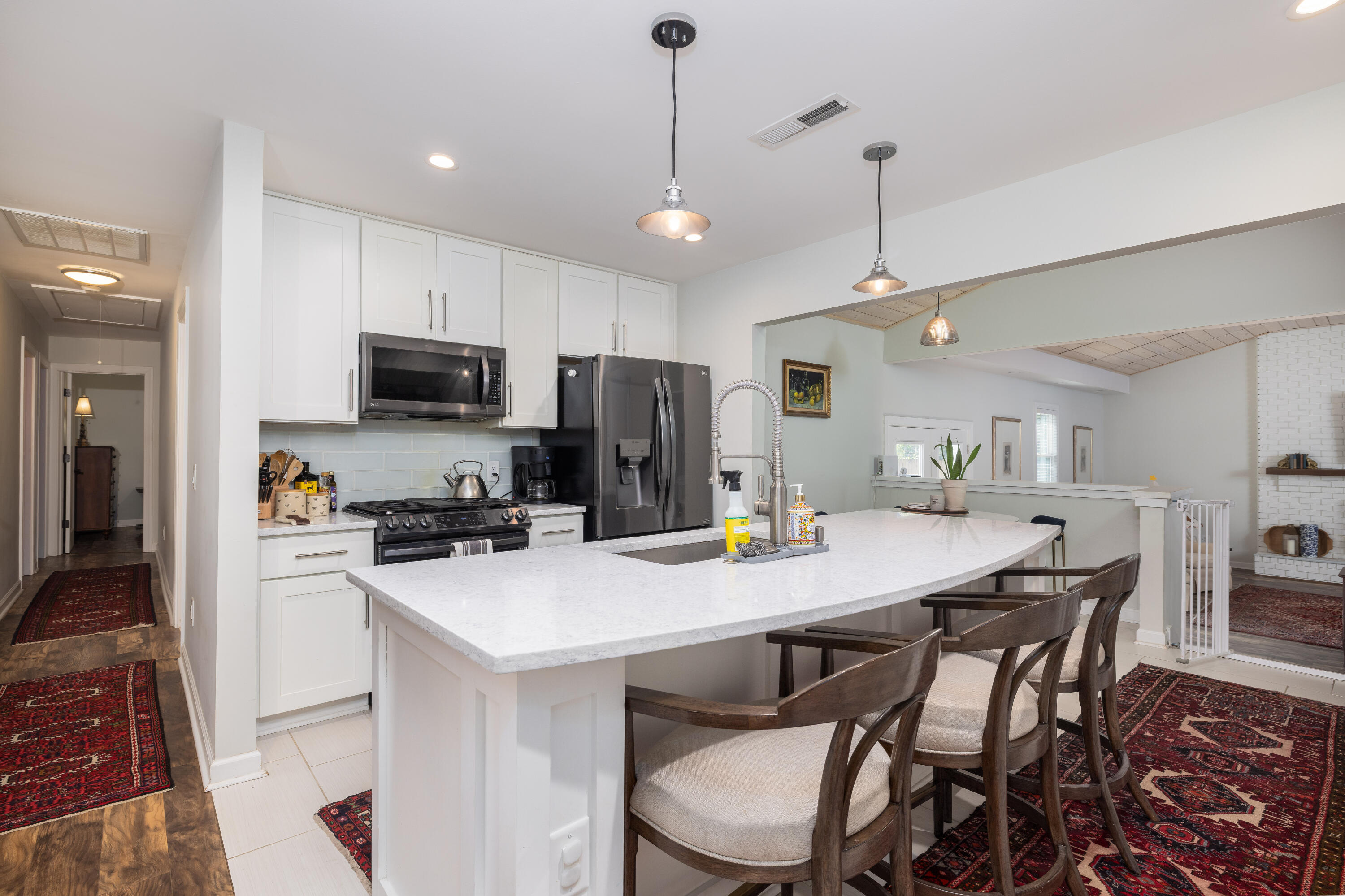 1335 Camp Road Charleston, SC 29412 - Photo 7 of 33 Kitchen