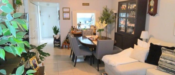 9273 Southwest 8th Street, Unit 220 Boca Raton, FL 33428 - Photo 5 of 10