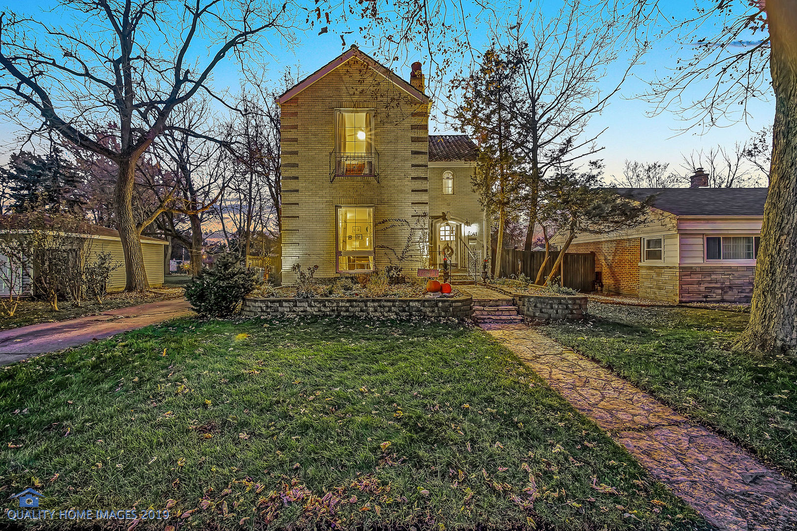 2041 Spruce Road Homewood, IL 60430 - Photo 2 of 23