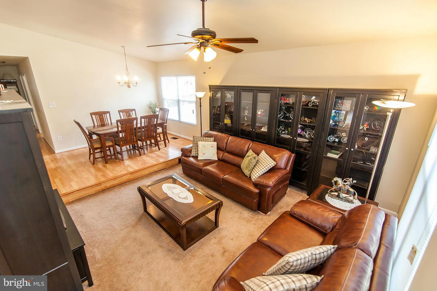 718 North York Road Sterling, VA 20164 - Photo 15 of 30 Interior (General)
