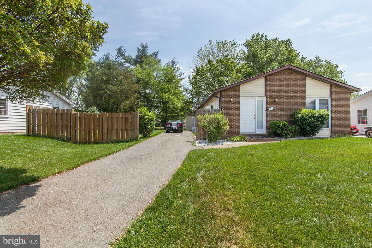 718 North York Road Sterling, VA 20164 - Photo 2 of 30 Exterior (Front)