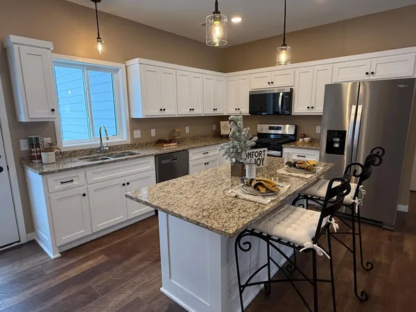 $329,900 | 31468 Isabelle Drive, Pequot Lakes, MN 56472