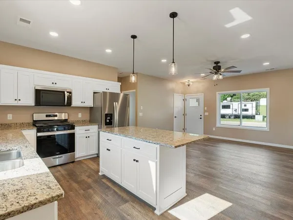 $329,900 | 31468 Isabelle Drive, Pequot Lakes, MN 56472
