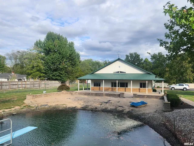 $399,900 | 2878 Sunfield Road, Du Quoin, IL 62832