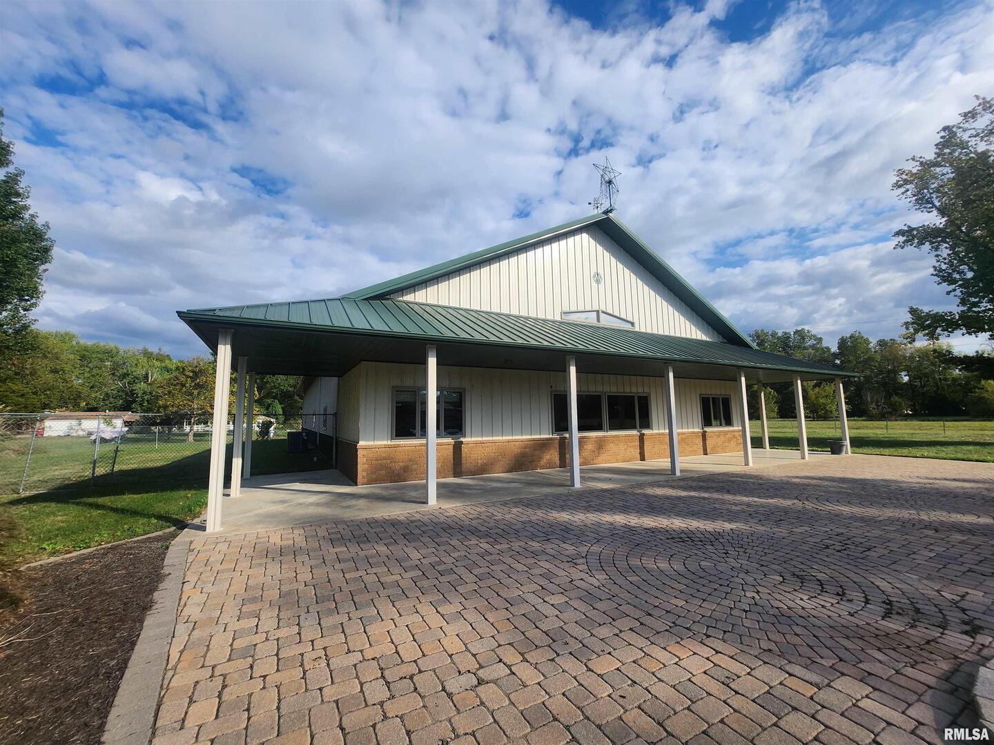 2878 Sunfield Road Du Quoin, IL 62832 - Photo 4 of 47