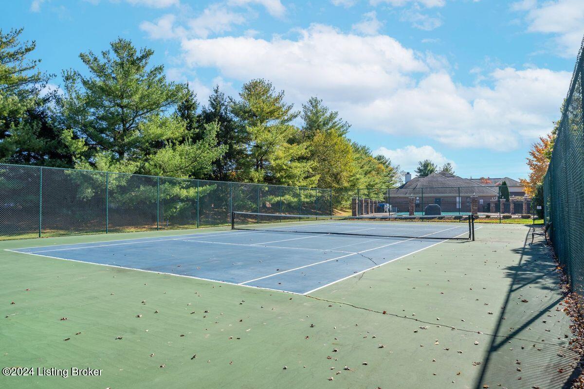 3432 Hurstbourne Ridge Boulevard Louisville, KY 40299 - Photo 23 of 24 photo_online_039