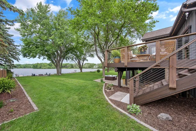 $1,949,900 | 2311 Swan Drive, Mendota Heights, MN 55120