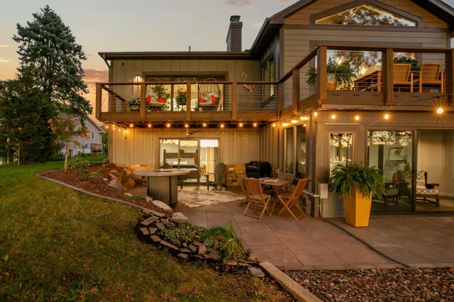 $1,949,900 | 2311 Swan Drive, Mendota Heights, MN 55120