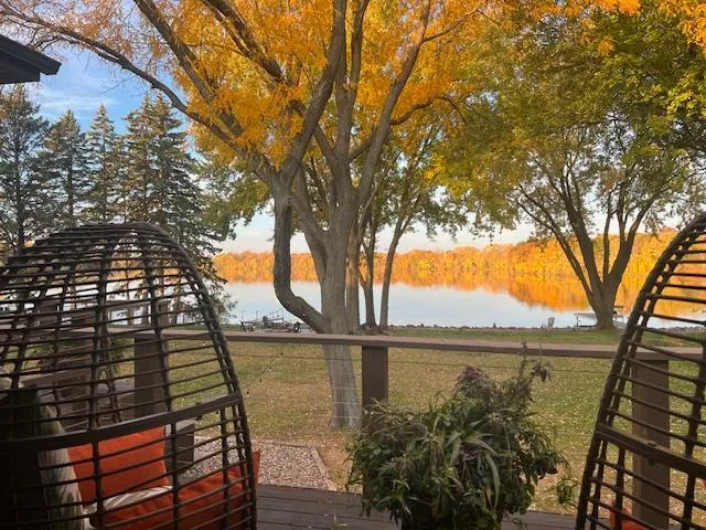 $1,949,900 | 2311 Swan Drive, Mendota Heights, MN 55120