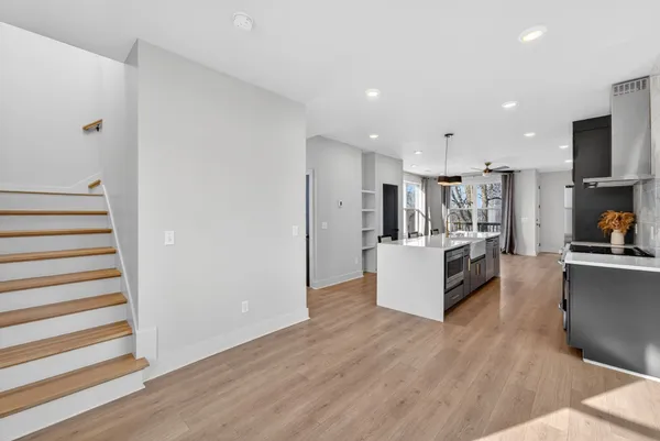 $2,895 | 2109 23rd Avenue North, Unit B, Nashville, TN 37208