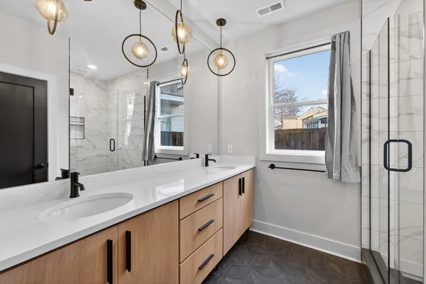 $2,895 | 2109 23rd Avenue North, Unit B, Nashville, TN 37208