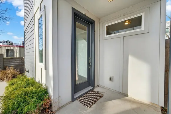 $2,895 | 2109 23rd Avenue North, Unit B, Nashville, TN 37208