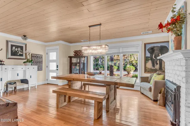 $995,000 | 7 Driftwood Drive, Bluffton, SC 29910