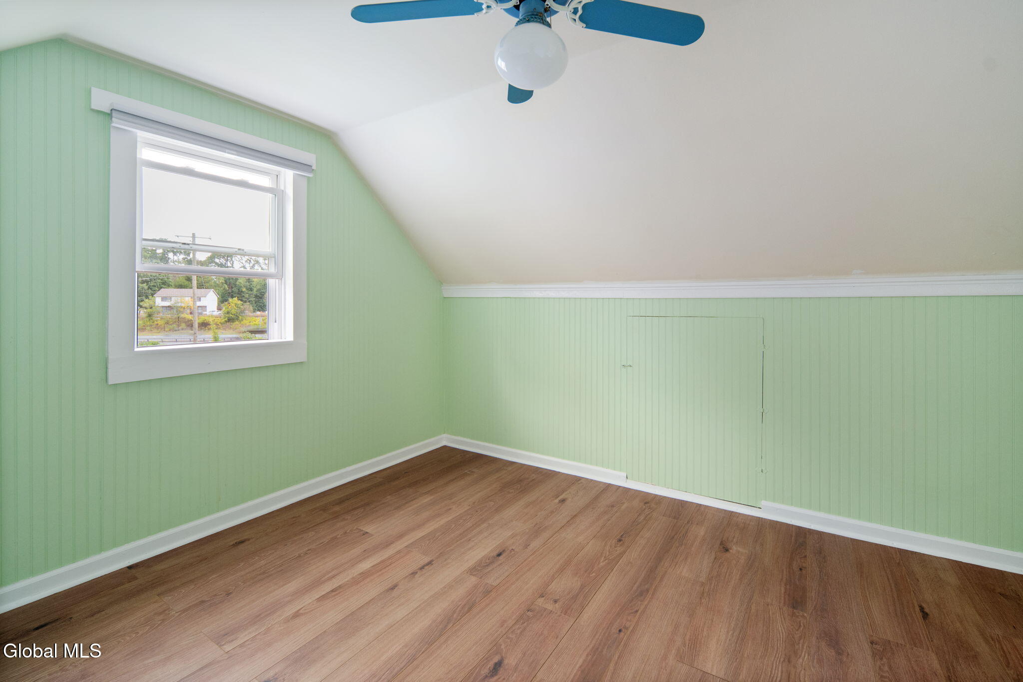 125 Fort Hunter Road Guilderland, NY 12303 - Photo 23 of 39 27-125FortHunterRd_024