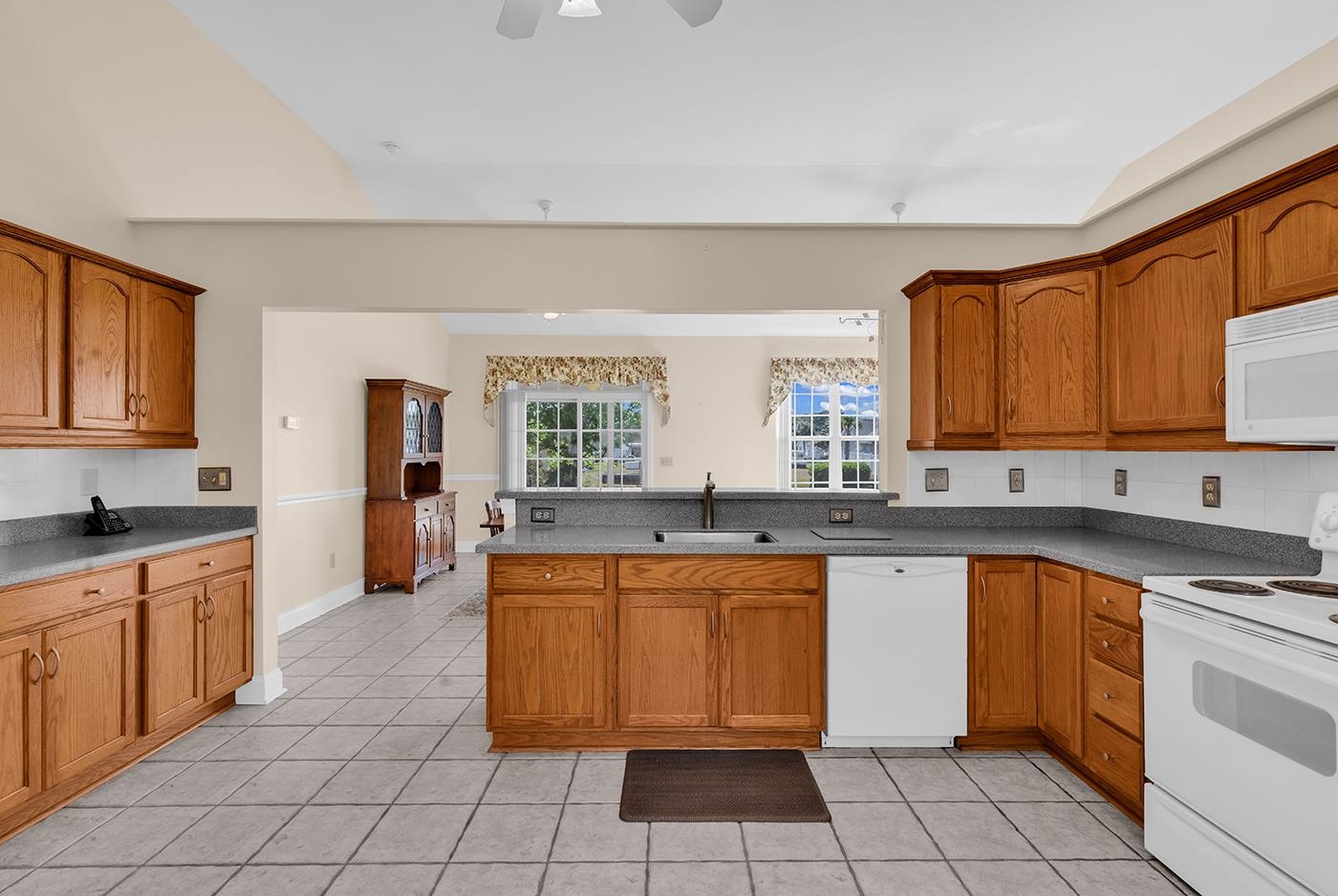 545 Sand Ridge Road Conway, SC 29526 - Photo 3 of 46