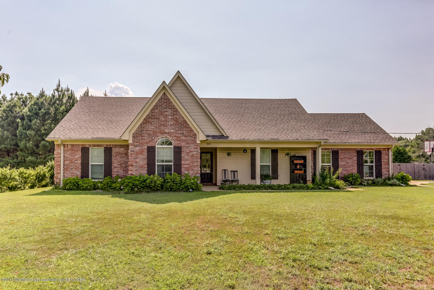 1809 Grass Pond Road Hernando, MS 38632 - Photo 1 of 21 G22A9629_30_31_32_33