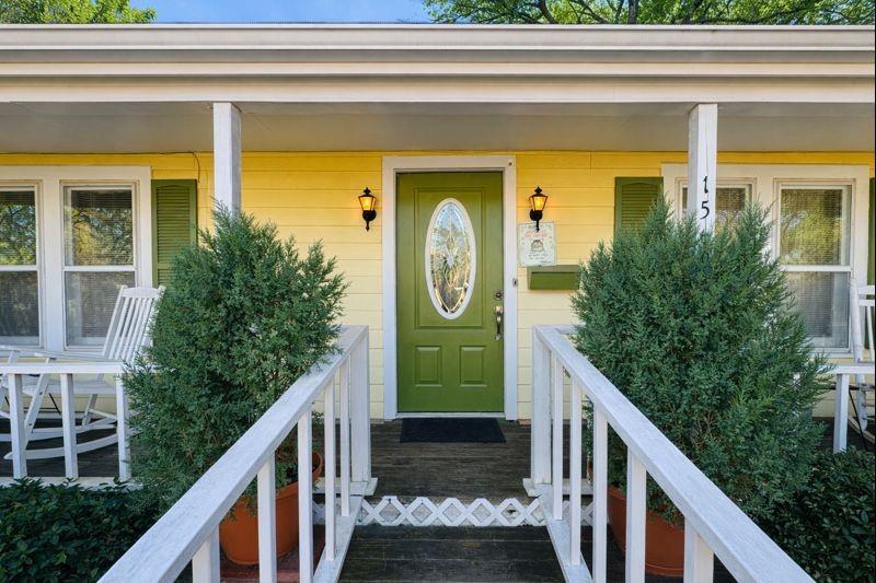 1505 Bonham Street Commerce, TX 75428 - Photo 4 of 39 Entrance