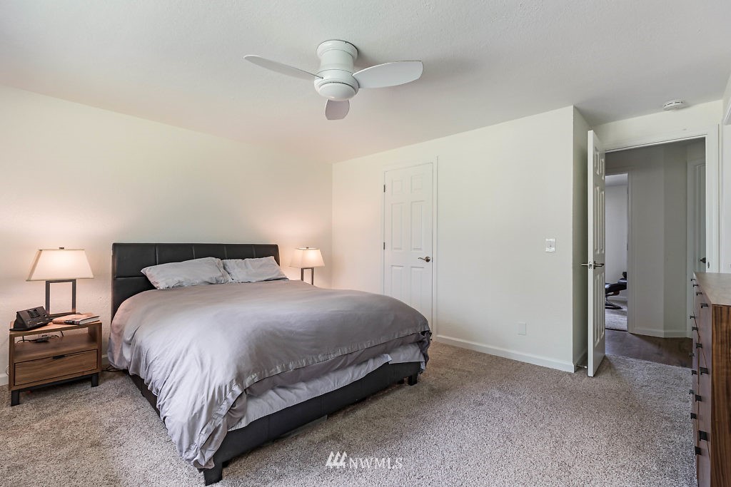 1386 Eagle Ridge Road Oak Harbor, WA 98277 - Photo 13 of 25 Gallery Image 13