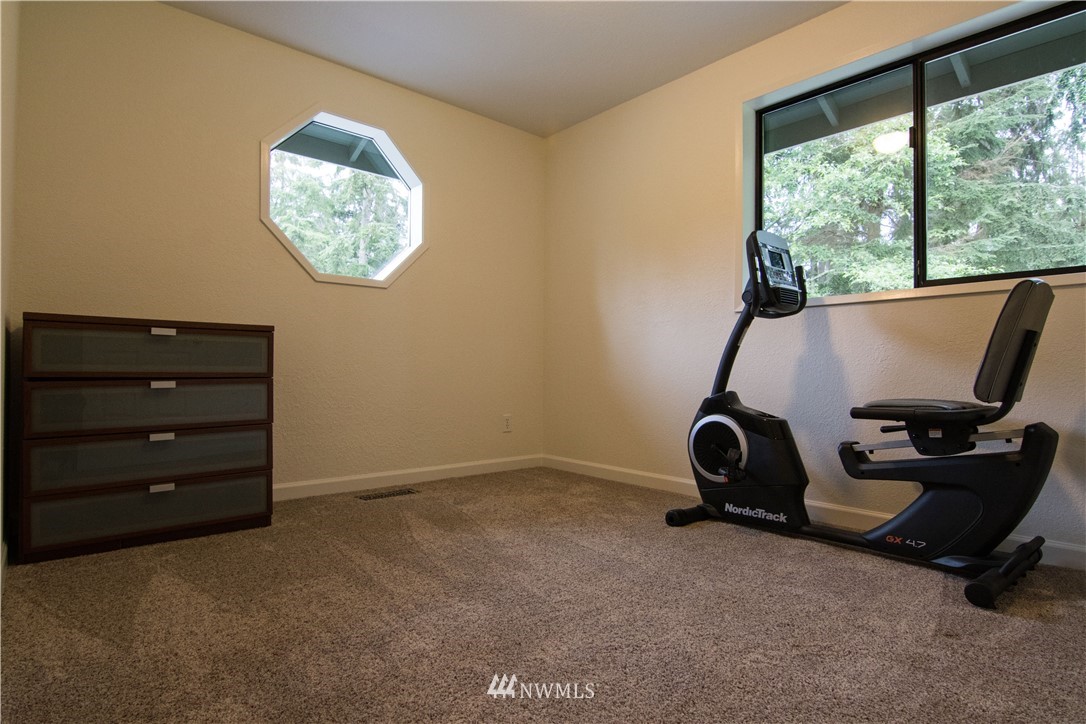 1386 Eagle Ridge Road Oak Harbor, WA 98277 - Photo 17 of 25 Gallery Image 17