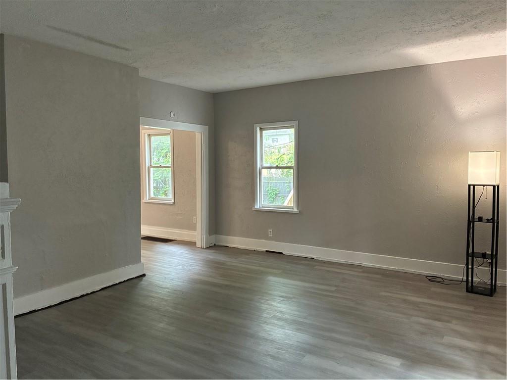 820 Addison Street Washington, PA 15301 - Photo 9 of 42 Living room