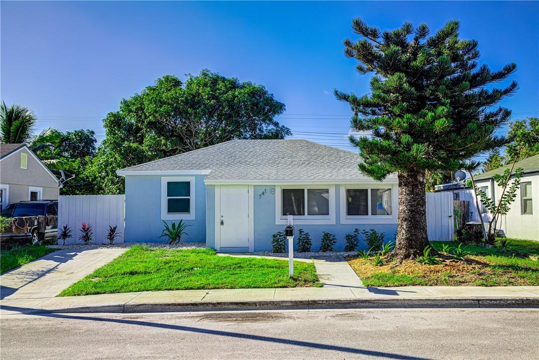 741 West 2nd Street Riviera Beach, FL 33404 - Photo 2 of 33 Photo 2